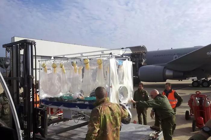 Ebola, rientro in sicurezza in Italia dal Congo per un medico