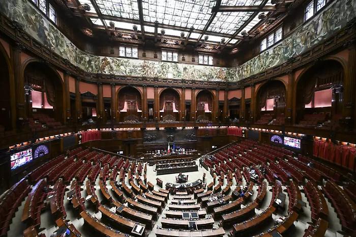 Bignami bis: soglia del premio al 42%, addio al ballottaggio e premio solo se Camera e Senato sono allineati