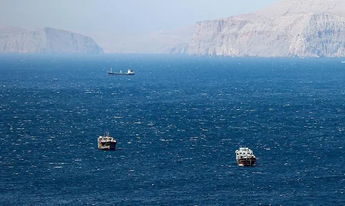 Iran, la bozza che pu&ograve; riaprire Hormuz: cosa c&rsquo;&egrave; davvero nell&rsquo;intesa che Teheran agita e Washington non ha ancora firmato