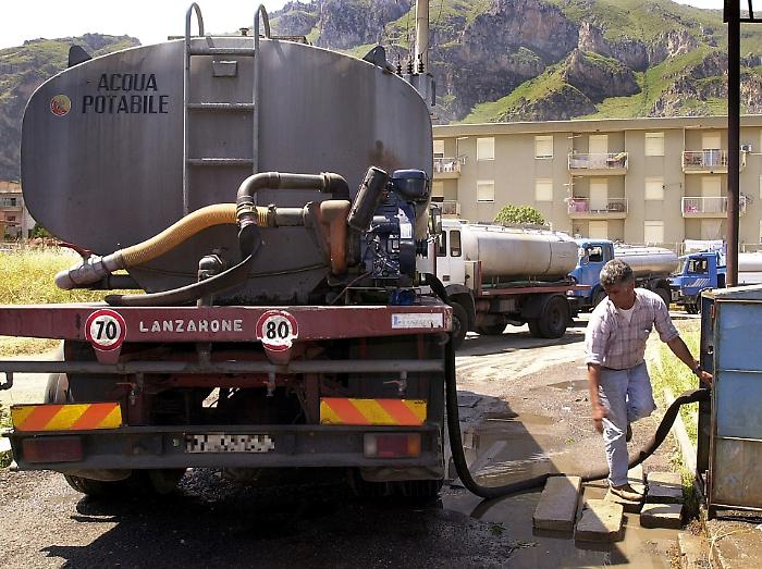 Il "ricatto" di Siciliacque che taglia l'acqua ad Agrigento: quando la burocrazia asseta come la siccit&agrave; 