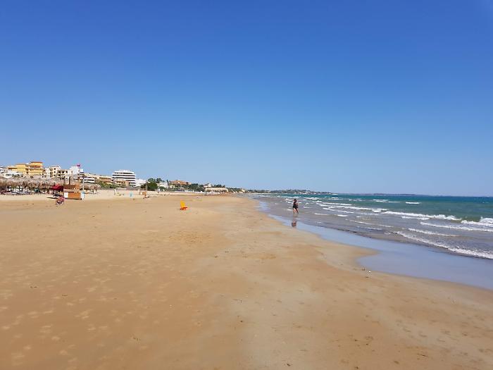"Lasciate libera la spiaggia di Pietre nere a Pozzallo"