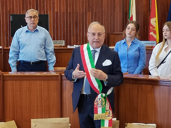 San Giovanni la Punta, si &egrave; insediato il sindaco Brancato: &laquo;Inizia oggi un percorso nuovo&raquo;