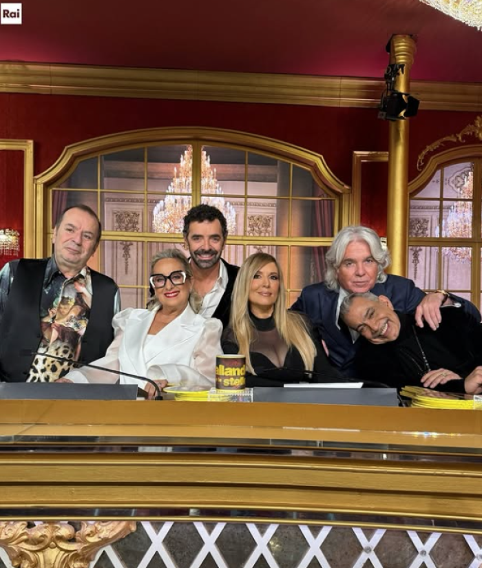 L'incognita giuria a Ballando con Le Stelle: chi sostituir&agrave; Selvaggia Lucarelli ? C'&egrave; gi&agrave; un nome che smentisce
