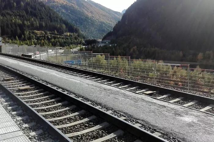 Rogo doloso a Domegliara: linea del Brennero fortemente rallentata con treni con ritardi fino a 100 minuti