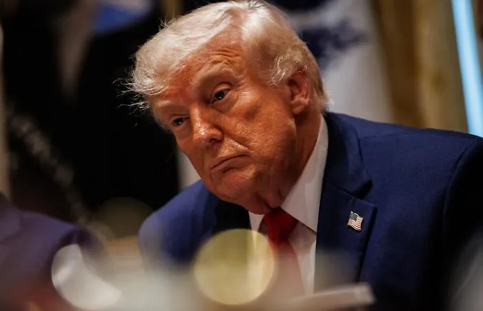"Qualcuno spieghi al Papa che l'Iran &egrave; una minaccia": furia Trump contro Leone XIV 