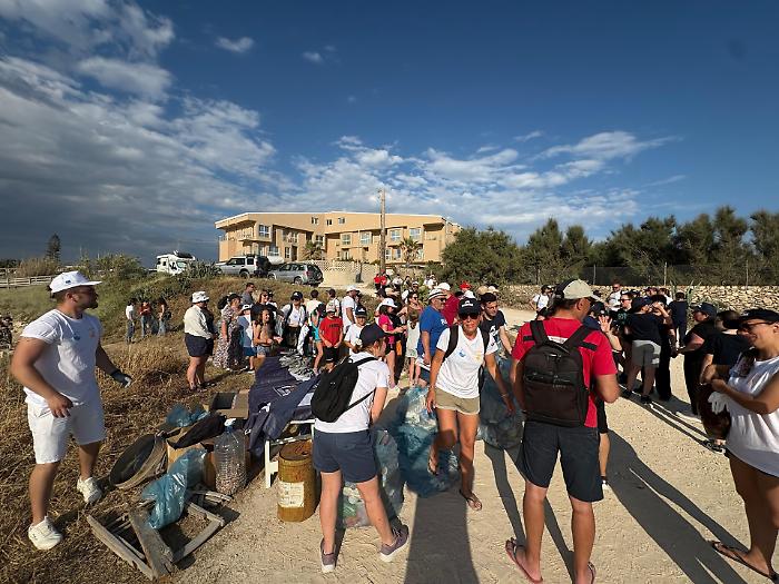 Marina di Modica, un successo la passeggiata ecologica
