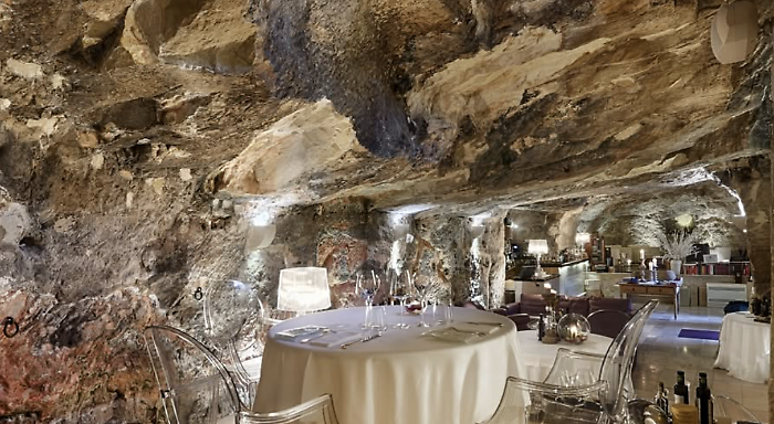 E' a Ragusa l'unico ristorante italiano stellato nella selezione mondiale Michelin sulle location pi&ugrave; insolite