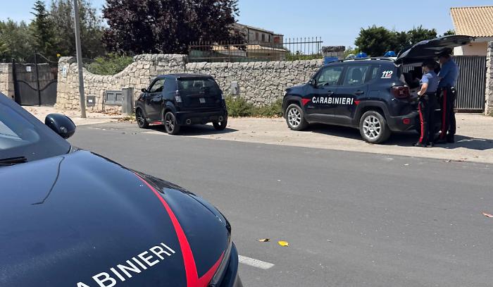 Ragusa, controlli dei carabinieri a monopattini e minicar: sei non erano in regola