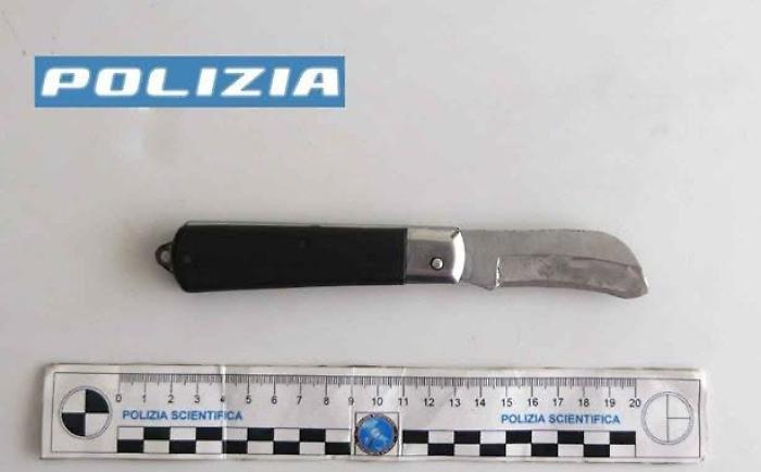 Violenza e minaccia a pubblico ufficiale, la polizia arresta un 22enne a Vittoria