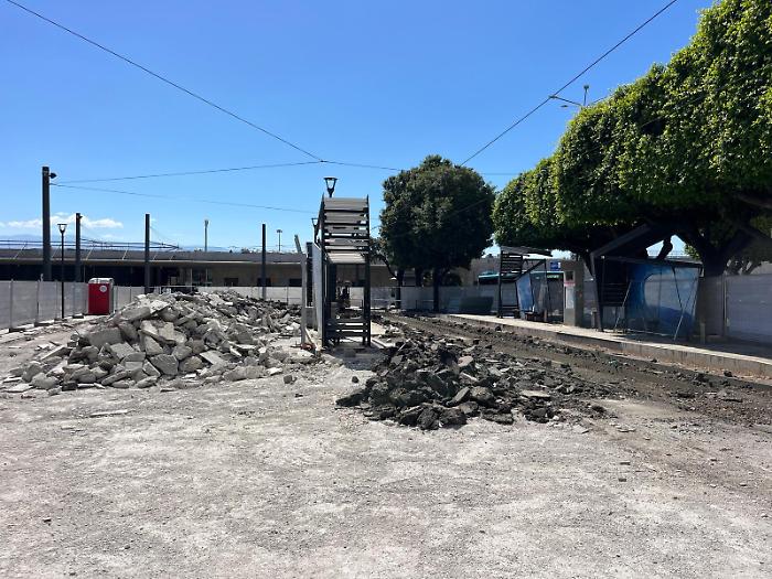 Piazza della Repubblica si rif&agrave; il look: 18 mesi di cantieri per il tram e un'isola pedonale