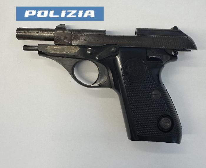 Fermato a Catania con una pistola clandestina: arrestato 56enne a San Giovanni Galermo