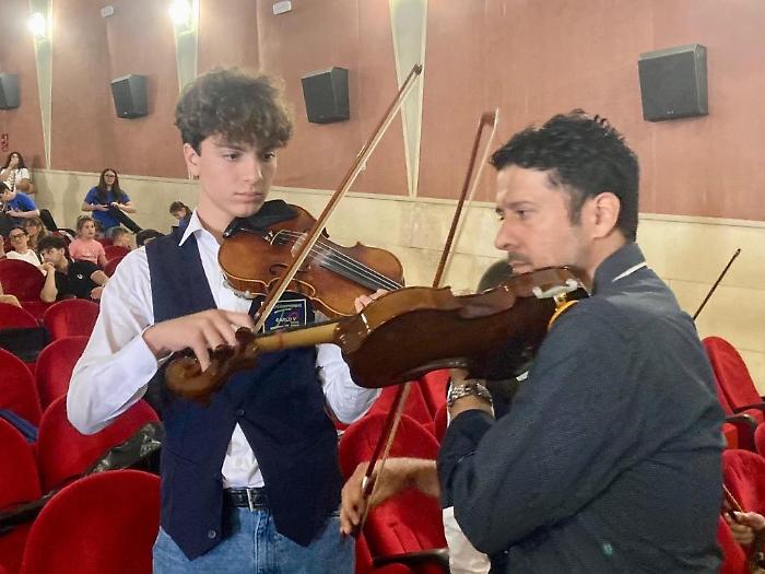 Giovane stella del violino: Gaetano Failla conquista per la seconda volta il primo premio "Paolo Ferro"