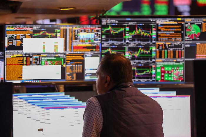 Come hanno reagito le borse all'annuncio della tregua: meglio in Usa che in Europa