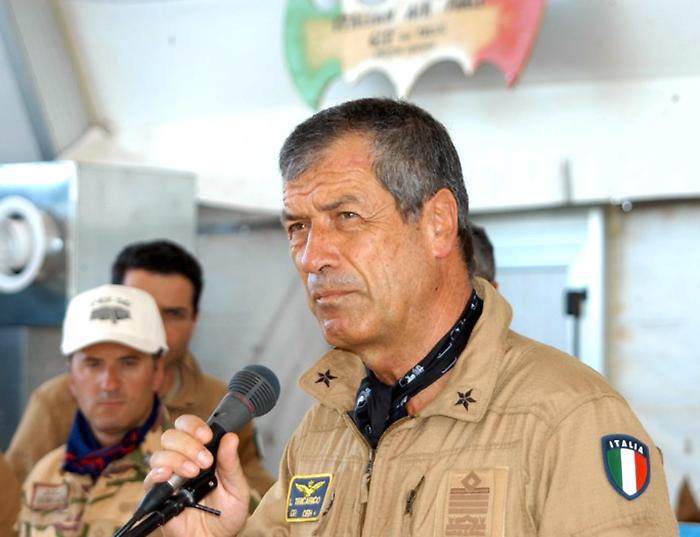 Chi ha vinto tra Usa e Iran? L'ex generale non ha dubbi: &laquo;La bomba atomica? Hormuz &egrave; pi&ugrave; potente&raquo;