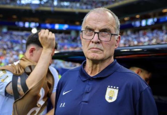 Attacco alla Fifa: ritardi, controlli e cani antidroga. La federcalcio uruguaiana contro Infantino e il governo americano