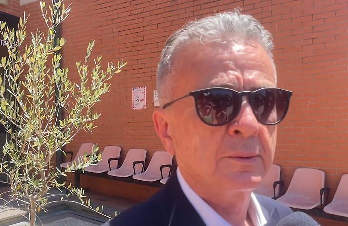 Notte prima degli esami a 70 anni: Pupo alla prova della maturit&agrave;