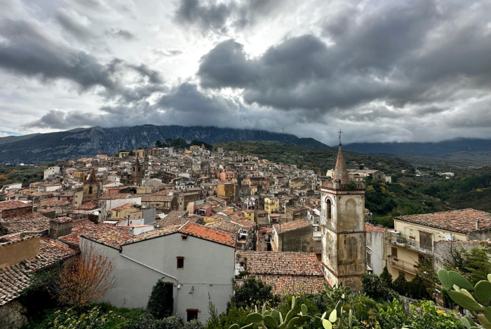 Veduta di Isnello (Pa)