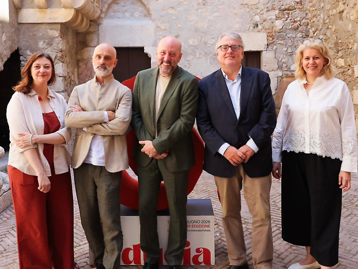 Premio Strega Saggistica, al Taobuk svelata la cinquina dei finalisti