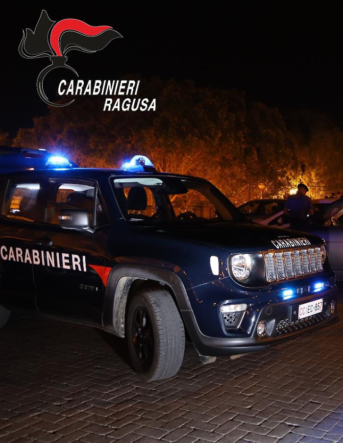 Vittoria e la relazione contesa: accoltellato nella notte. Padre e due figli arrestati per tentato omicidio