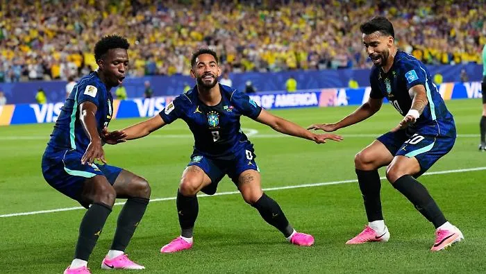 Una doppietta di Cunha regala la prima vittoria al Brasile di Carlo Ancelotti . 
