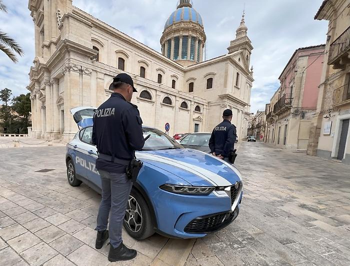 Comiso, 50enne finisce ai domiciliari per spaccio