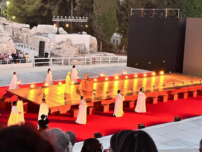 Modica, l'Unitre al teatro greco di Siracusa
