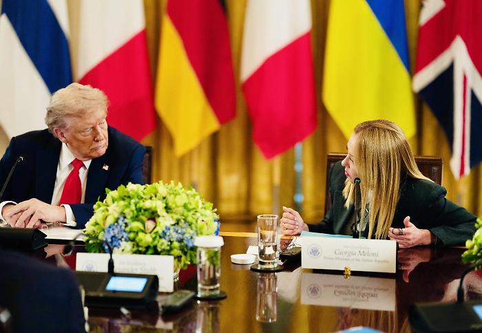 Amici, complici e avversari: da Sigonella al Cermis fino a Calipari tutte le volte che l'Italia ha saputo dire no all'ingombrante "alleato"  Usa 