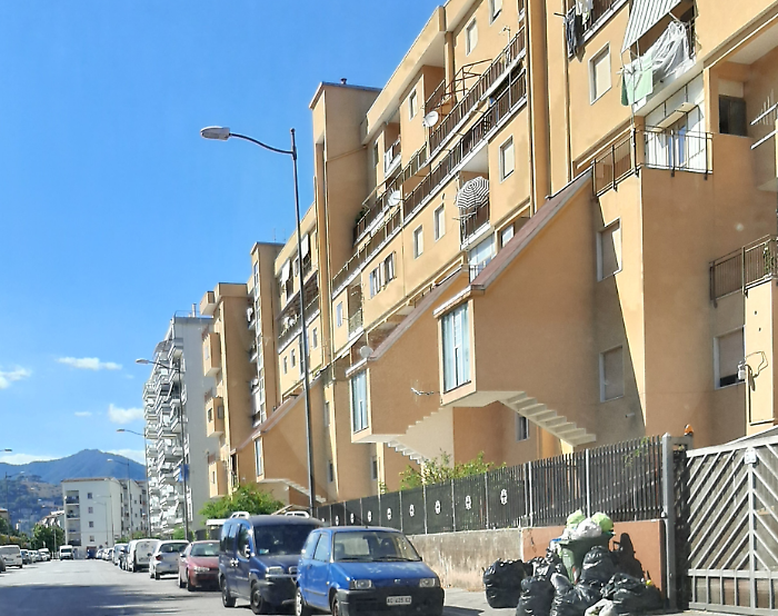 Vandalismo allo Zen: autobus Amat della linea 619 preso di mira da giovanissimi