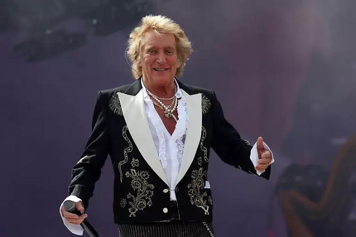 Ossigeno sul palco per Rod Stewart durante un concerto a West Valley City