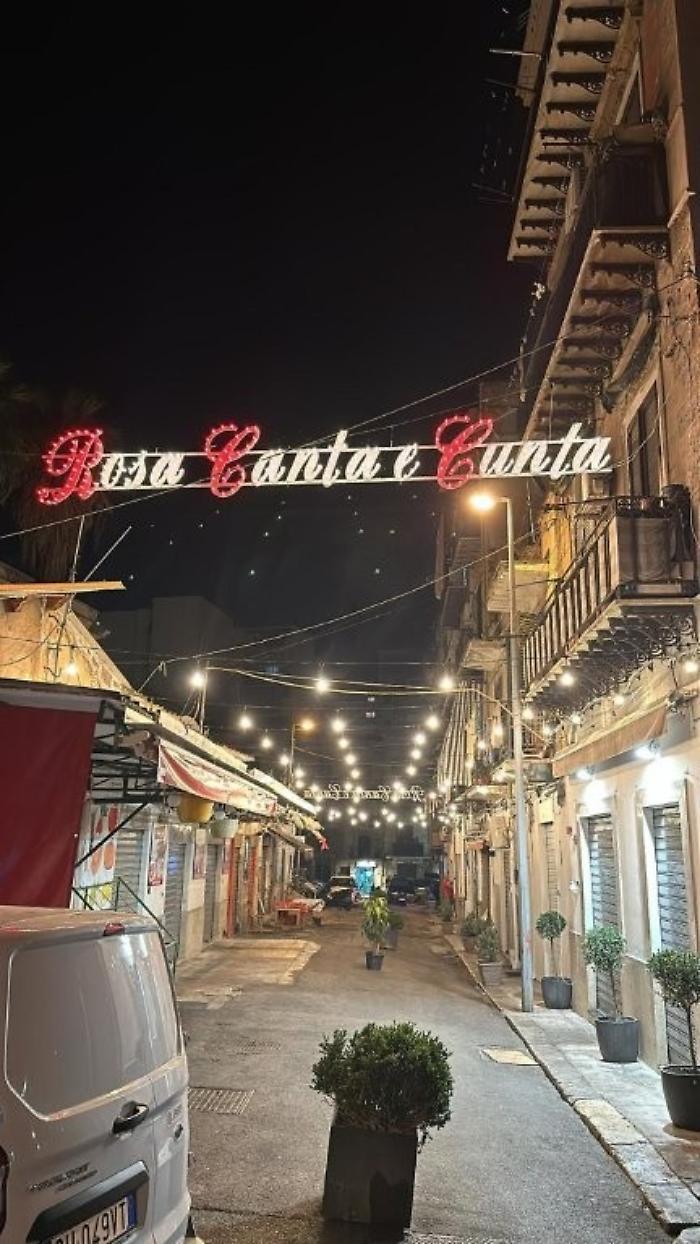 Luminarie in via dei Cipressi