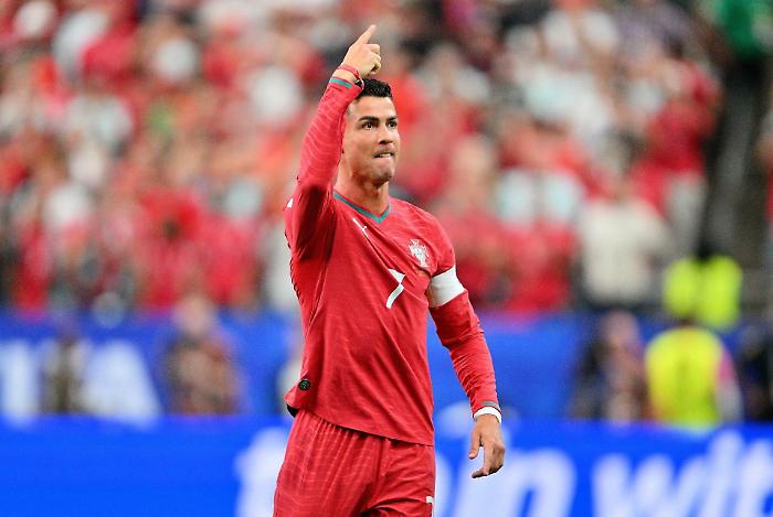 CR7 superstar:  &egrave; il primo calciatore a firmare almeno una rete in sei diverse edizioni della Coppa del Mondo