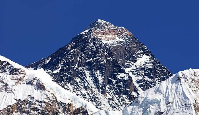 Morto sull'Everest 30 anni fa, l'India lancia la missione per recuperare il corpo di un alpinista