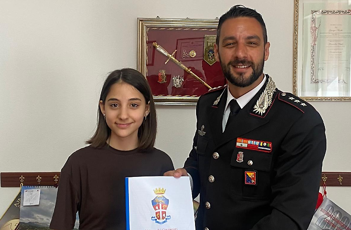 Misilmeri, tesina sui carabinieri all&rsquo;esame di terza media: l'Arma ringrazia Aurora Geraci