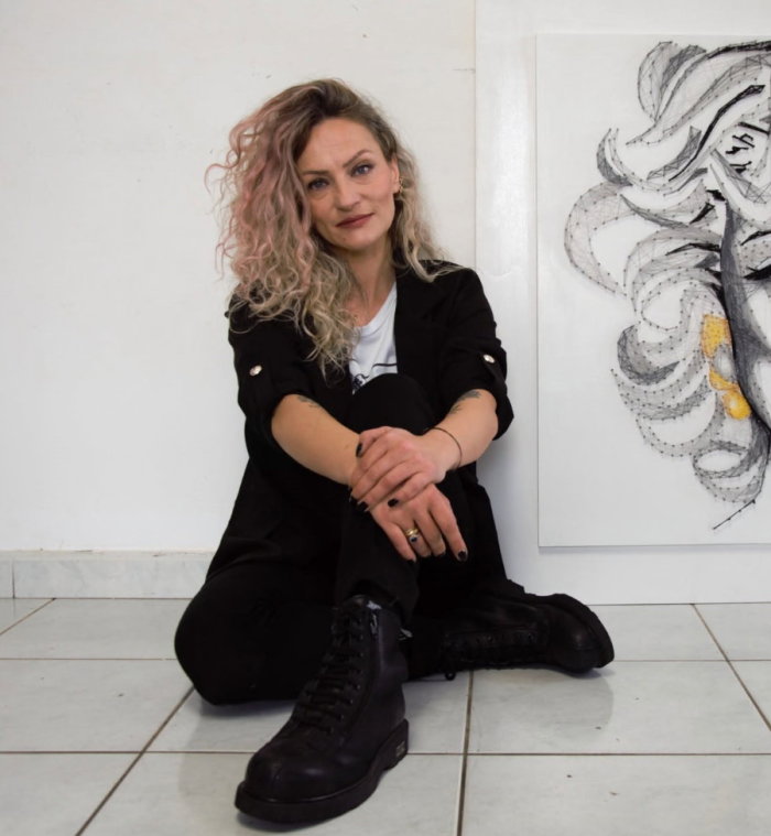l'artista sancataldese Carla Maira