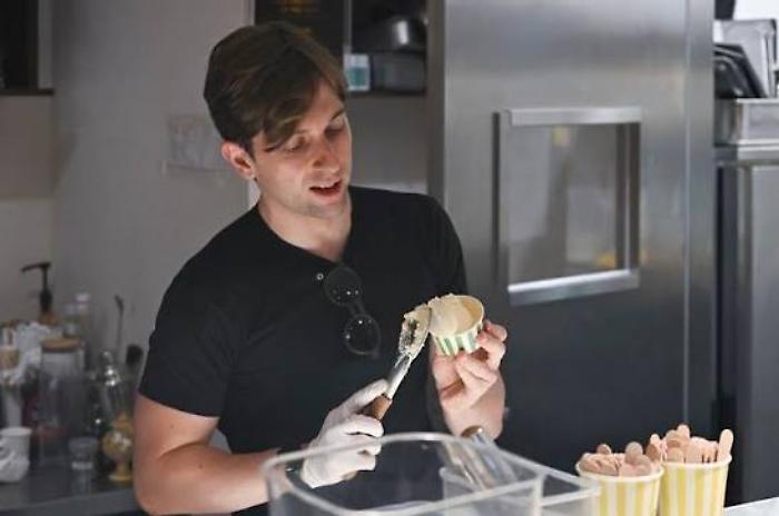 Chi &egrave; Alex Conti, il gelataio siciliano che sta spopolando in Cina