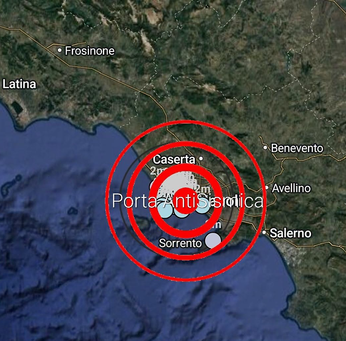 I Campi Flegrei continuano a tremare: scossa di magnitudo 3.6 avvertita fino a Napoli