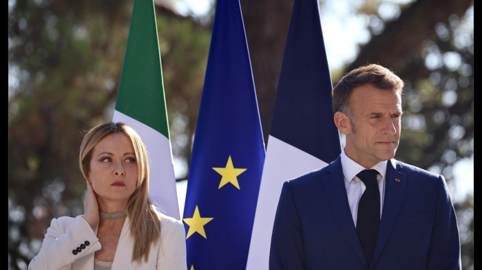 Vertice di Antibes, Meloni: "Con Macron nessun gelo". E sull'Iran: "Nessuna partecipazione dell'Italia al conflitto"