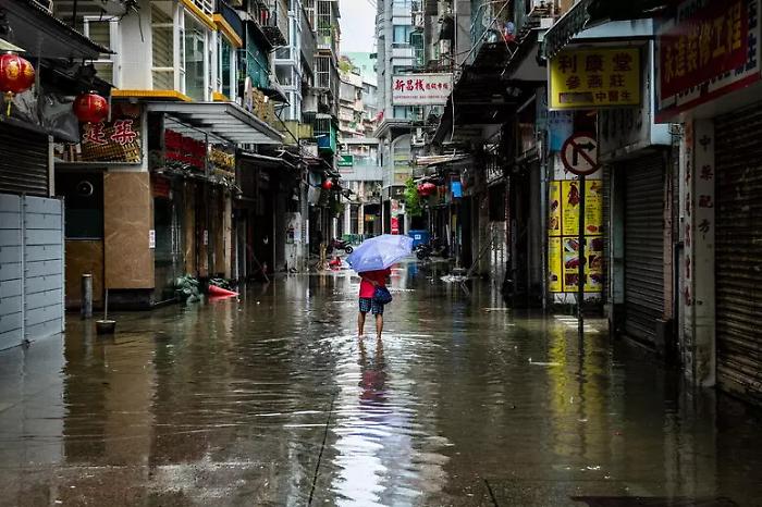 Allerta maltempo in Giappone: due tifoni in arrivo ed evacuazioni per oltre due milioni di persone