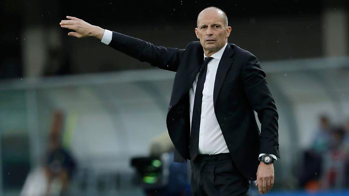 Allegri si libera dal Milan: il Napoli &egrave; pronto ad annunciare il nuovo allenatore
