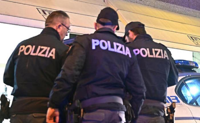 Finto circolo, vero casin&ograve;: stangata da 700mila euro a Catania, staccata la&nbsp;spina a 14 slot in un club privato