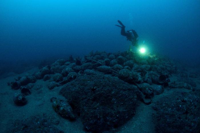 Il relitto di Capo Mulini svela nuove rotte: anfore dallo Stretto di Messina potrebbero riscrivere i commerci romani