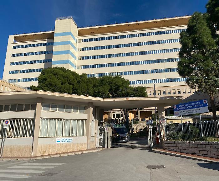 Radiotherapy at Sant'Antonio Abate: new halt, executive project stalled and patients forced to relocate