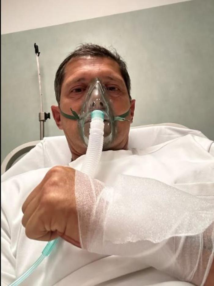 Aldo Montano in ospedale per choc anafilattico dopo una cena a Roma: &laquo;Avevo avvisato, vita appesa a un filo&raquo;