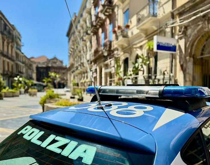 Senza sigarette esce per il tabacchino durante gli arresti domiciliari: 48enne catanese arrestato per evasione
