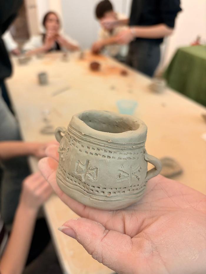Avventure e creazioni: laboratori per bambini tra pupi e argilla