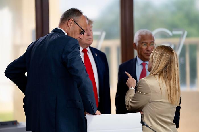 Il silenzio che fa rumore: la mossa di Meloni per disinnescare la trappola di Trump 