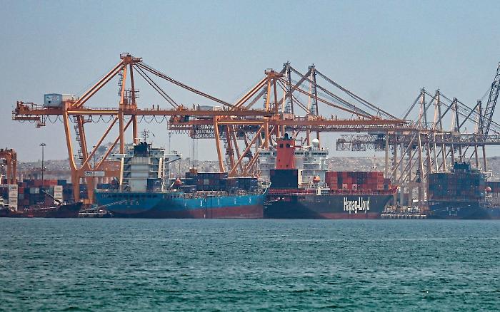 L'America riapre il fronte di Hormuz: secondo attacco in 24 ore contro i Pasdaran 