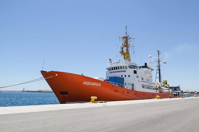 Nave Aquarius