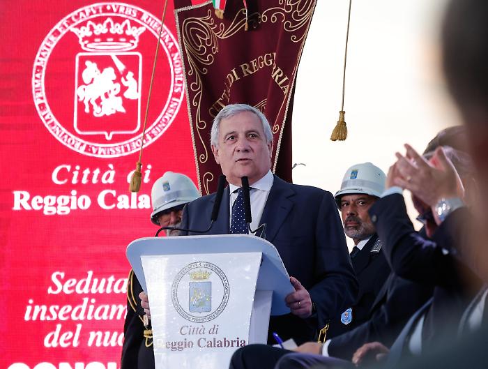 Roma risponde allo spionaggio, cacciati due funzionari dell'ambasciata russa: &laquo;Hanno tre giorni per lasciare l'Italia&raquo; 