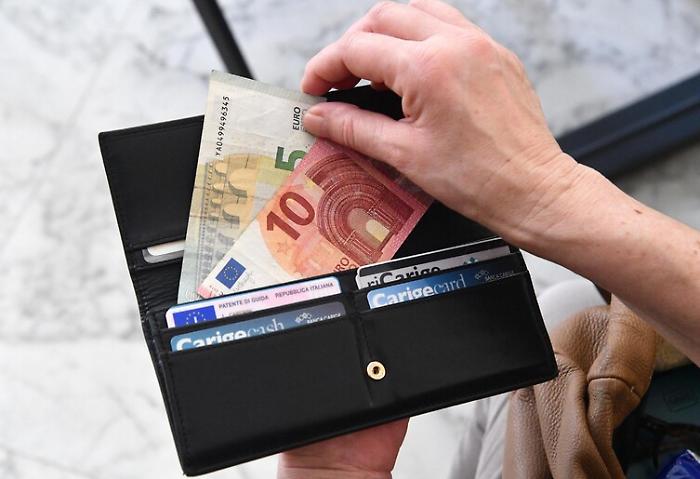 Addio materasso: l'Italia scopre l'alta finanza e scommette su Piazza Affari